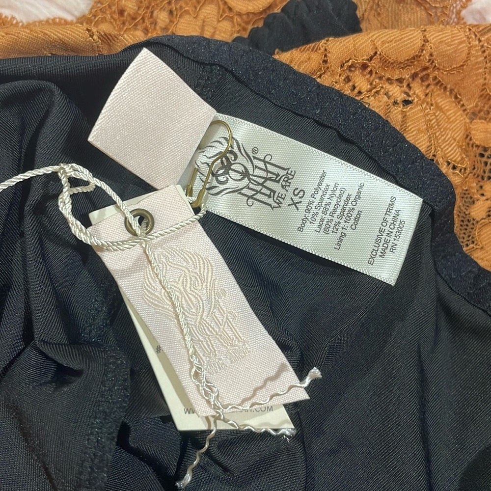 Black & Rust Lace-Trim Bodysuit - Picture 3 of 10